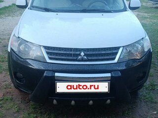 2007 Mitsubishi Outlander II, белый, 1500000 рублей, вид 2
