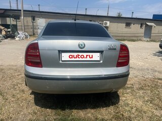 2004 Skoda Superb I, серебристый, 600000 рублей, вид 3