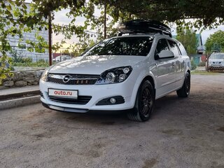 2013 Opel Astra H Рестайлинг, белый, 850000 рублей, вид 1