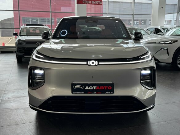 2025 Changan Qiyuan Q07 31.7 kWh, серебристый - вид 1