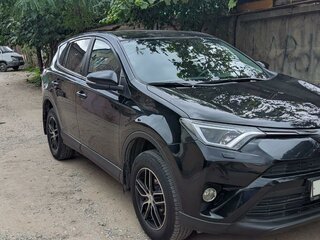 2016 Toyota RAV4 IV (XA40) Рестайлинг, чёрный, 1950000 рублей, вид 3