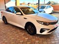2020 Kia Optima IV Рестайлинг, белый, 2100000 рублей - вид 5