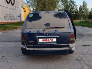 2005 Kia Carnival I Рестайлинг, синий, 400000 рублей, вид 3