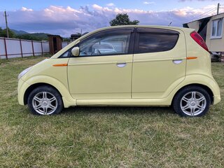 2004 Subaru R2, жёлтый, 410000 рублей, вид 3