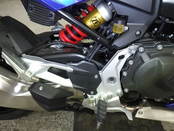 2024 BMW F 900 XR, синий, 1350000 рублей - вид 14
