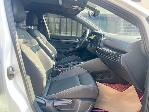 2022 Volkswagen Golf VIII, белый - вид 6