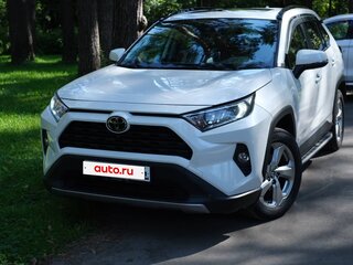 2020 Toyota RAV4 V (XA50), белый, 3300000 рублей, вид 4