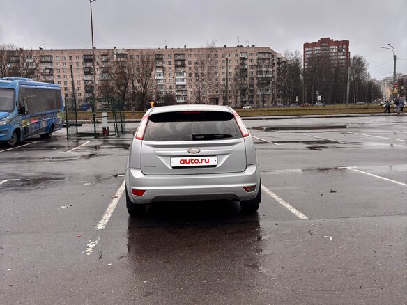 2008 Ford Focus II Рестайлинг, серебристый, 449000 рублей - вид 2