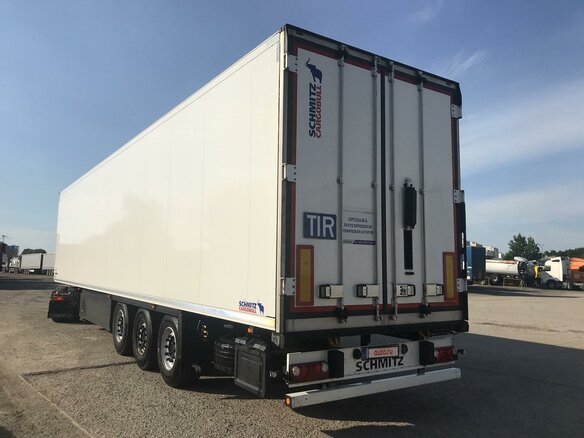 2018 Schmitz Cargobull SKO, белый - вид 1