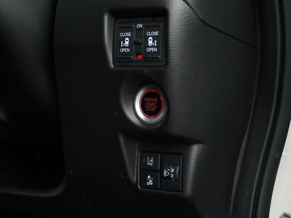 2021 Honda N-BOX II Рестайлинг, белый, 1599077 рублей - вид 12