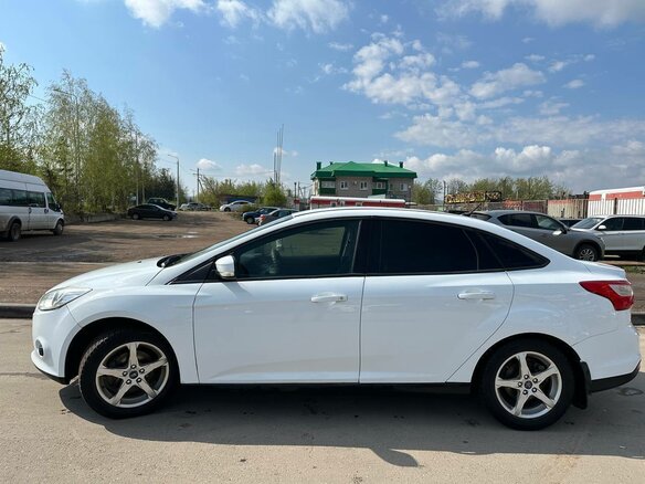 2013 Ford Focus III, белый, 800000 рублей - вид 34