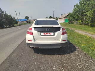 2014 Honda Crosstour I Рестайлинг, белый, 1700000 рублей, вид 3