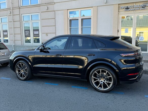 2021 Porsche Cayenne Coupé III, чёрный, 11900000 рублей - вид 23