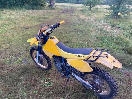 1993 Suzuki DR 250, жёлтый, 180000 рублей, вид 5