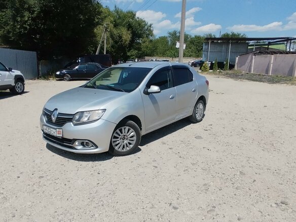 2014 Renault Logan II, серый, 575000 рублей - вид 3