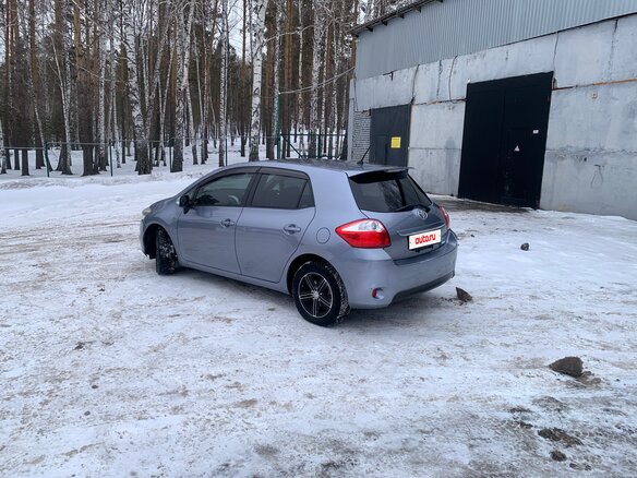 2010 Toyota Auris I Рестайлинг, серый, 790000 рублей - вид 4