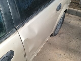 2002 Dodge Stratus II, золотистый, 120000 рублей, вид 4