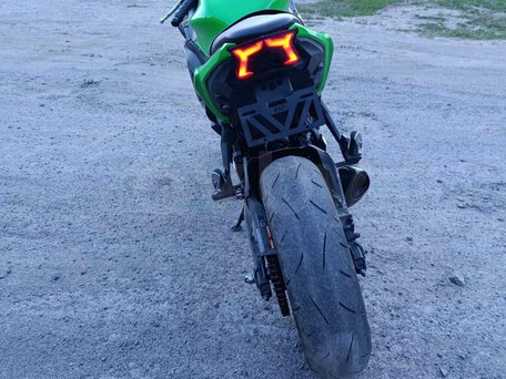 2022 Kawasaki Ninja 650, зелёный, 548784 рублей, вид 5