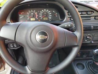2012 Chevrolet Niva I Рестайлинг, бежевый, 998000 рублей, вид 4