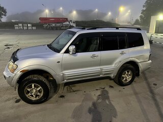 2000 Mitsubishi Montero III, серебристый, 950000 рублей, вид 3
