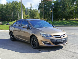 2012 Opel Astra J Рестайлинг, бежевый, 705000 рублей, вид 3