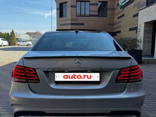 2014 Mercedes-Benz E-Класс 250 IV (W212, S212, C207) Рестайлинг, серебристый, 2700000 рублей, вид 3
