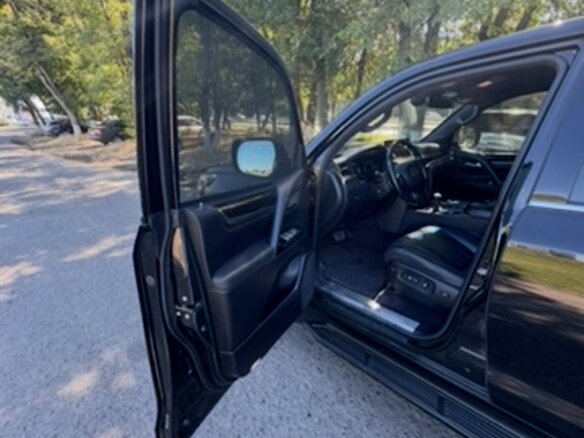 2018 Lexus LX 450d III Рестайлинг 2, чёрный, 8500000 рублей - вид 10