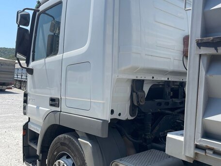 2008 Mercedes-Benz Actros, белый, 4100000 рублей, вид 4