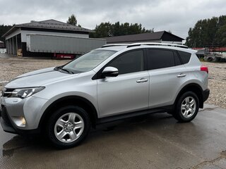 2014 Toyota RAV4 IV (XA40), серебристый, 1980000 рублей, вид 1