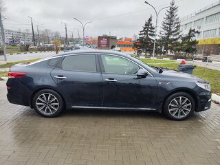 2018 Kia Optima IV Рестайлинг, синий, 1450000 рублей, вид 2