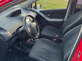 2007 Toyota Yaris II, красный, 585000 рублей, вид 5
