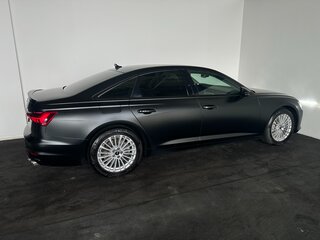 2022 Audi A6 45 TDI V (C8), чёрный, 5900000 рублей, вид 5