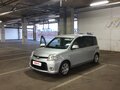2012 Toyota Sienta I Рестайлинг 2, серебристый, 1050000 рублей