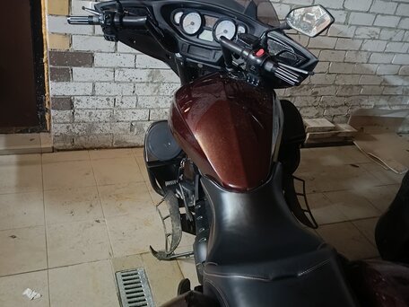 2013 Victory Cross Country, коричневый, 900000 рублей, вид 3