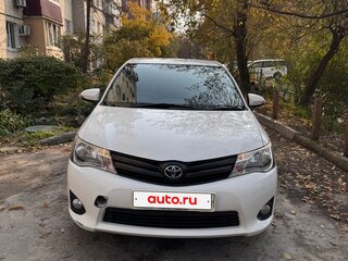 2015 Toyota Corolla Axio XI (E160, E170, E180), белый, 930000 рублей, вид 4