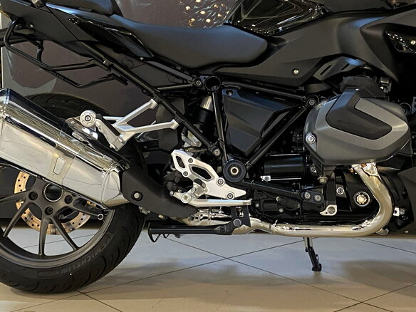 2021 BMW R 1250 RS, чёрный - вид 2
