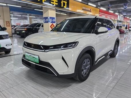 2025 BYD Yuan Up 32 kWh, белый, 1630000 рублей, вид 3