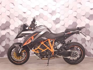 2017 KTM 1290 Super Duke GT, серый, 999000 рублей, вид 4