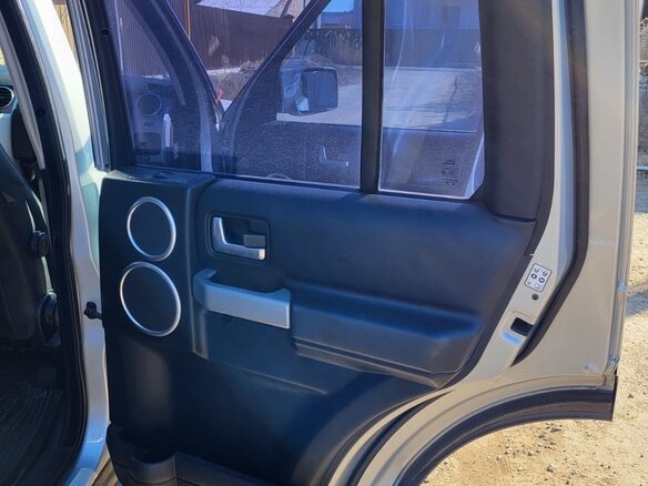 2008 Land Rover Discovery III, серебристый, 1990000 рублей - вид 8