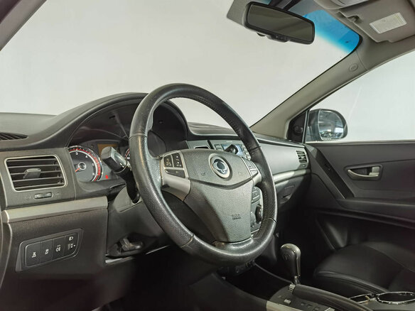 2011 SsangYong Actyon II, чёрный - вид 6