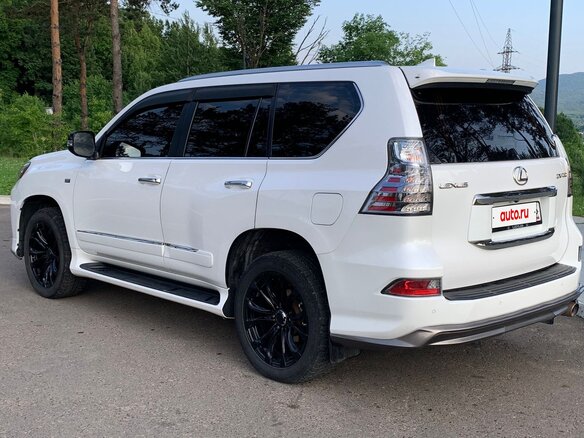 2016 Lexus GX 460 II Рестайлинг, белый, 4700000 рублей - вид 1