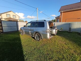 2007 Mitsubishi Pajero IV, серебристый, 880000 рублей, вид 4