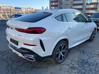 2021 BMW X6 30d III (G06), белый, 8500000 рублей, вид 5