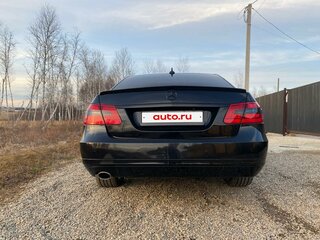 2011 Mercedes-Benz E-Класс 200 7G-Tronic IV (W212, S212, C207), чёрный, 1400000 рублей, вид 4