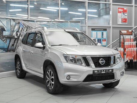 2016 Nissan Terrano III (D10), серебристый, 1049000 рублей, вид 3