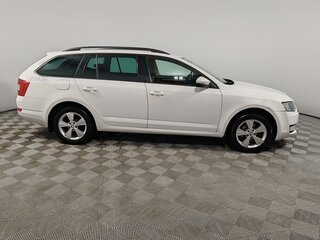 2015 Skoda Octavia III (A7), белый, 1599000 рублей, вид 4