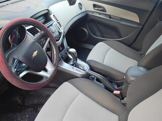 2011 Chevrolet Cruze I, красный, 550000 рублей, вид 5