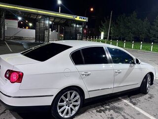 2010 Volkswagen Passat B6, белый, 800000 рублей, вид 5