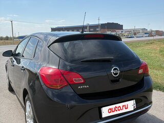 2012 Opel Astra J Рестайлинг, чёрный, 815000 рублей, вид 4