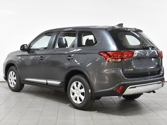 2020 Mitsubishi Outlander III Рестайлинг 3, серый - вид 2